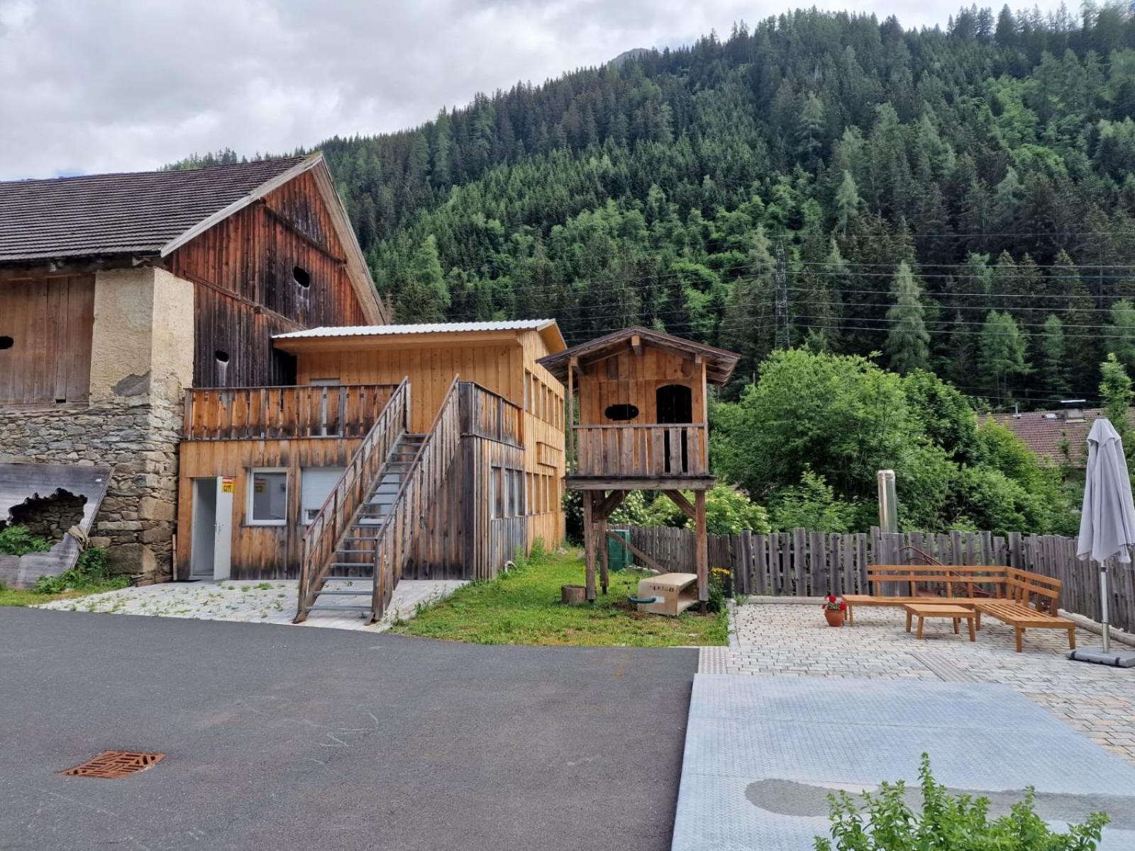 Gletscher-Trail Hostel Flattach Exterior foto